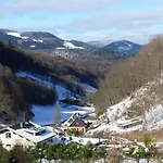Aux Sapins 아파트 *